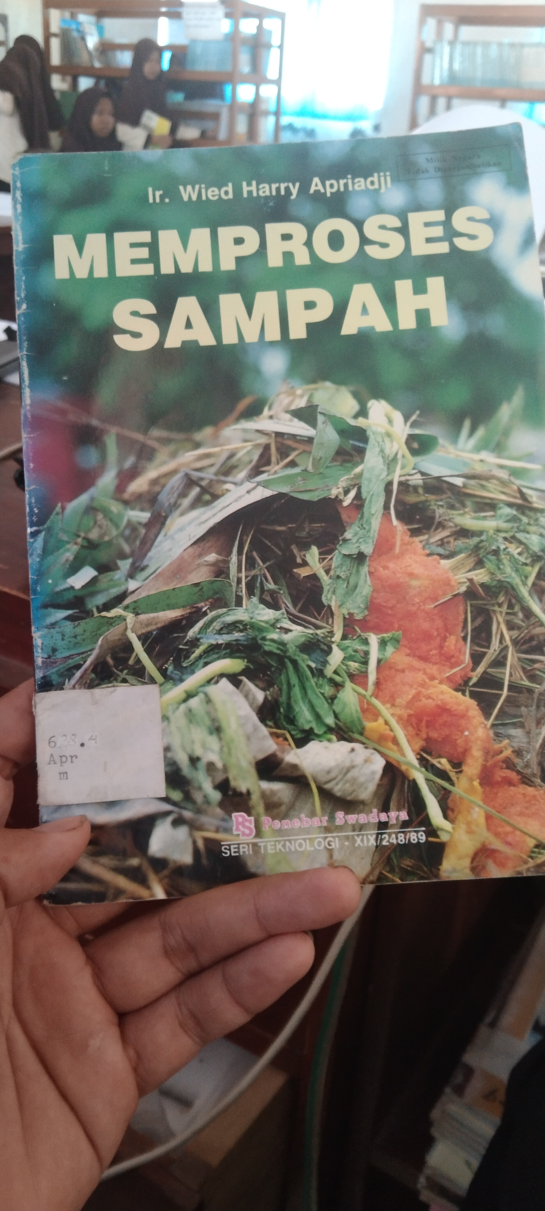 Memproses Sampah