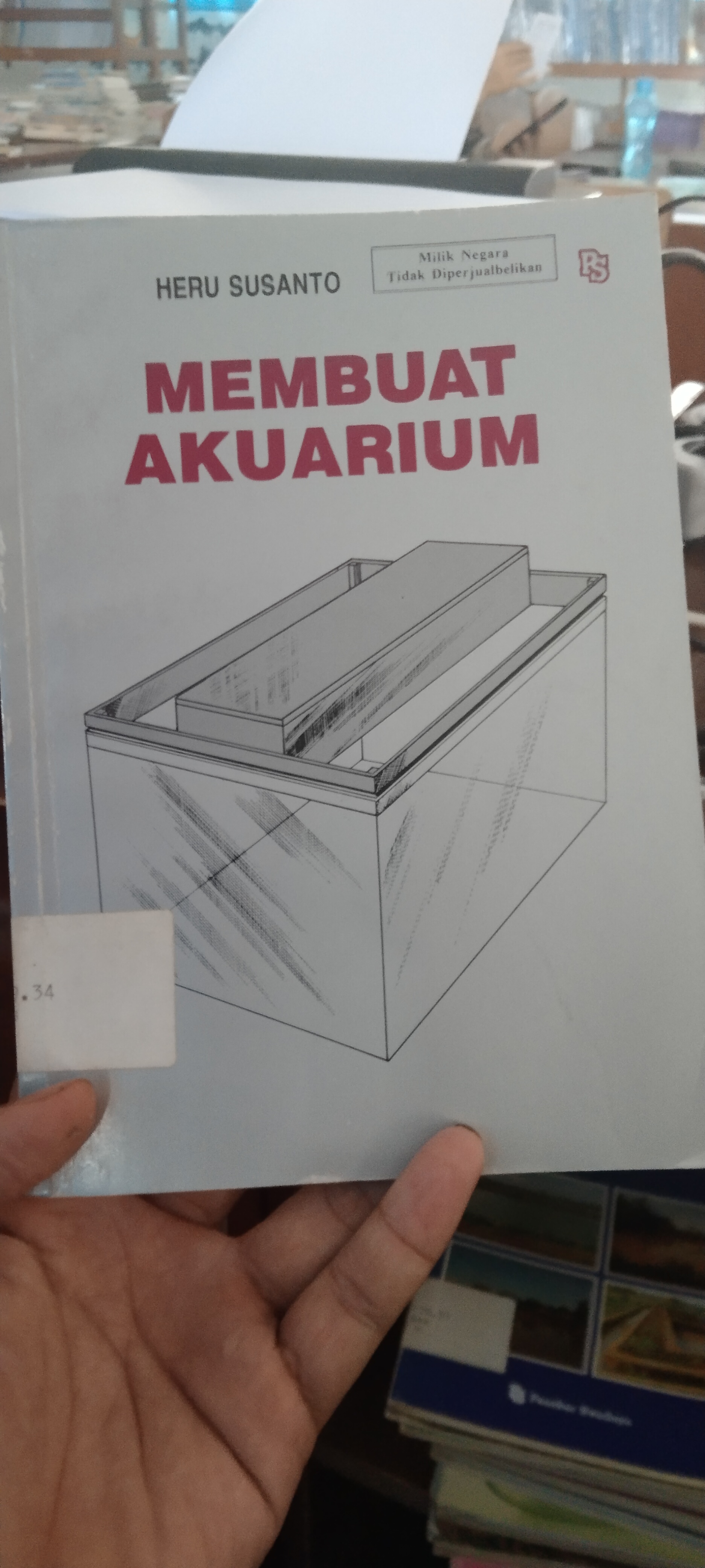 Membuat Akuarium